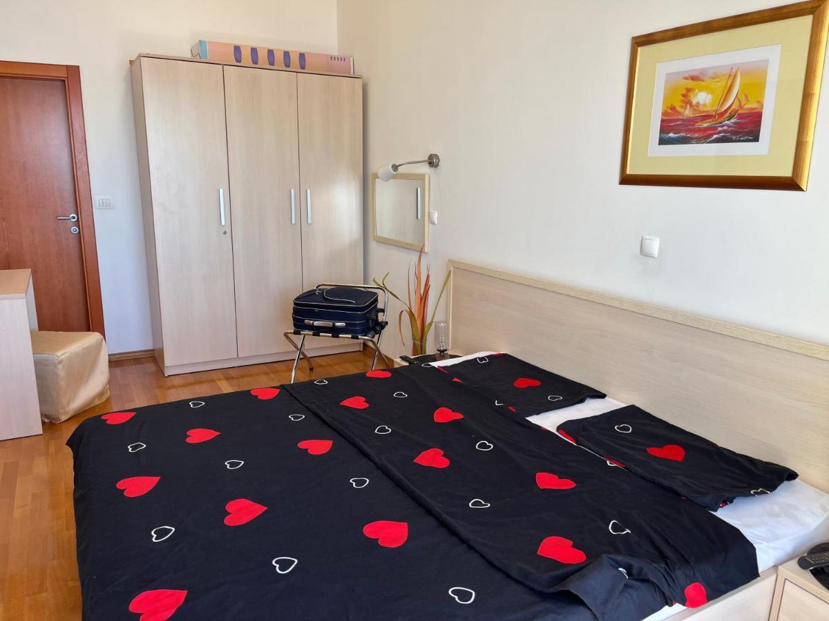 Apartman Maja Selce Bagian luar foto