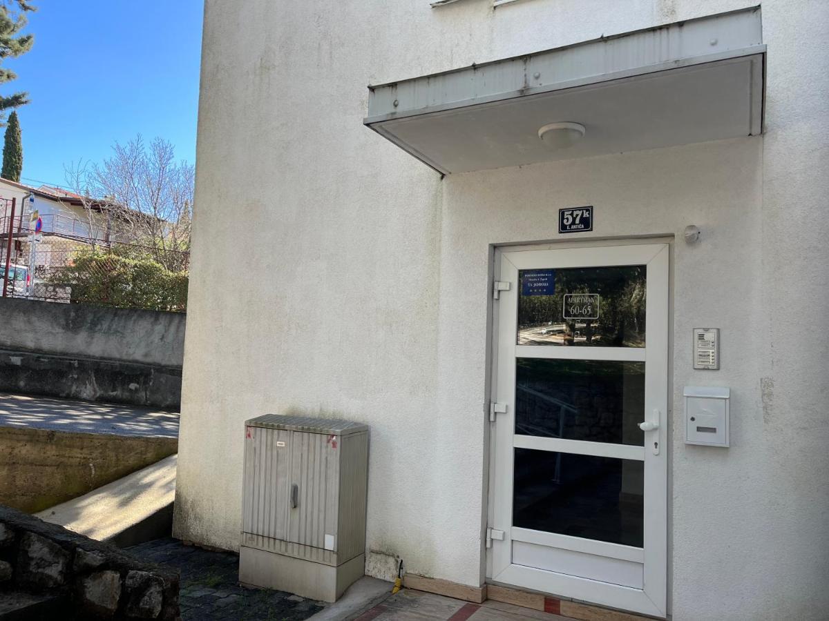 Apartman Maja Selce Bagian luar foto
